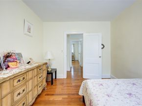 161-10 84th Road, Jamaica Hills NY 11432