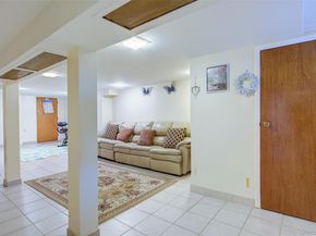 161-10 84th Road, Jamaica Hills NY 11432