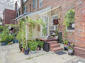 161-10 84th Road, Jamaica Hills NY 11432