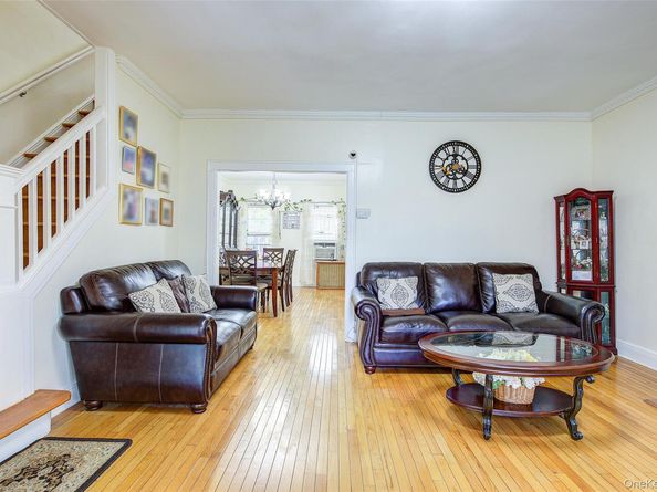 161-10 84th Road, Jamaica Hills NY 11432