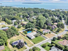 925 Theresa Drive, Mattituck NY 11952