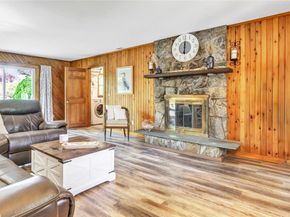 925 Theresa Drive, Mattituck NY 11952