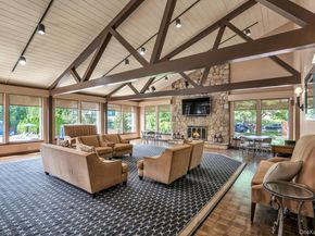 211 Hornbill Drive, Manhasset NY 11030