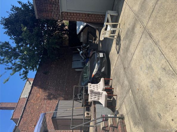 9413 116th Street, Richmond Hill S. NY 11419