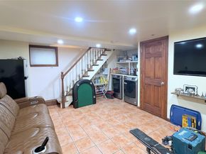 6731 52nd Road, Maspeth NY 11378