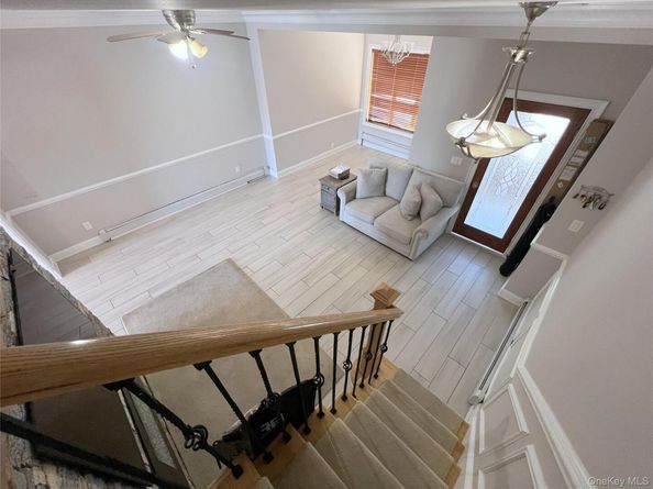 6731 52nd Road, Maspeth NY 11378