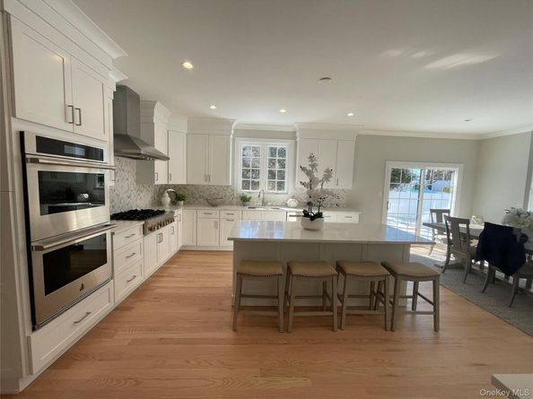 130 Syosset Woodbury Road, Syosset NY 11791