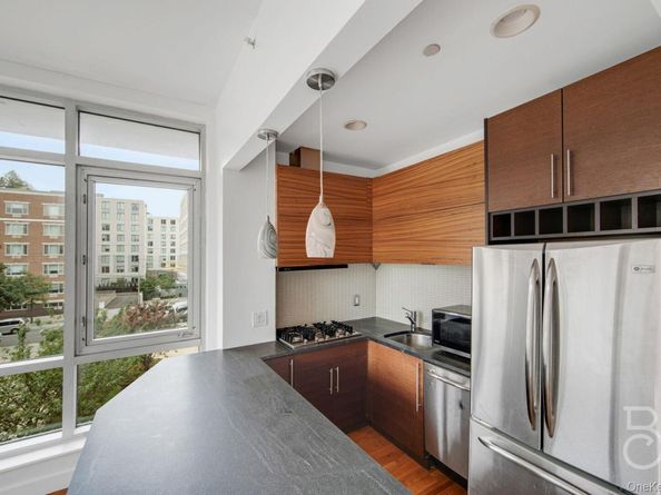 11-24 31st Avenue 3A, Astoria NY 11106