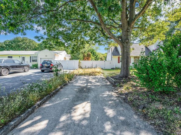 117 N Coleman Road, Centereach NY 11720