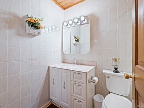 21 Windermere Drive, Holbrook NY 11741