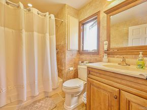 20 W 18th Road, Broad Channel NY 11693