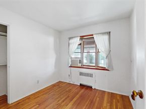19 Arpad Street, Hicksville NY 11801
