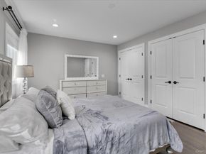 18 Catherwood Crescent, Melville NY 11747