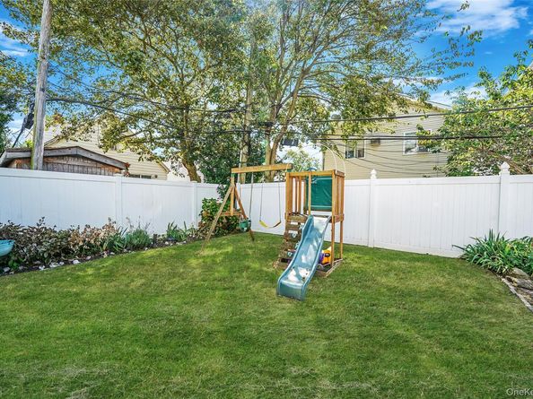 272 E Harrison Street, Long Beach NY 11561