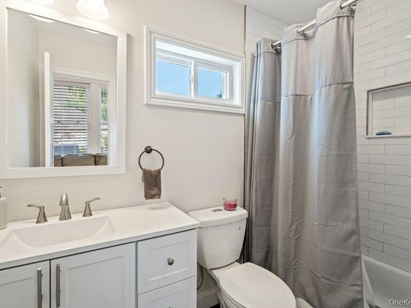 41 Eatondale Avenue, Blue Point NY 11715