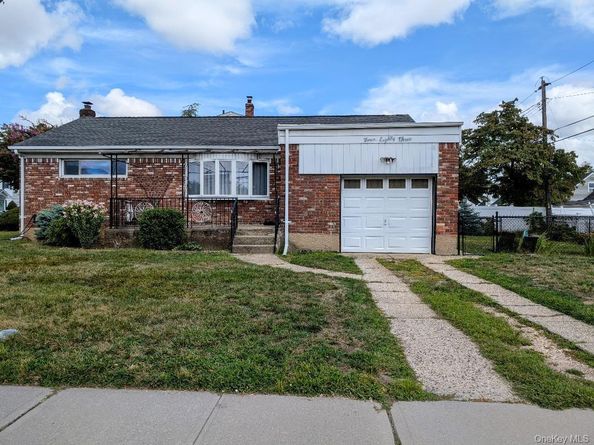483 South Oyster  Bay Road, Plainview NY 11803