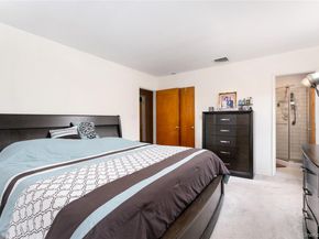 11 Eaton Road, Syosset NY 11791