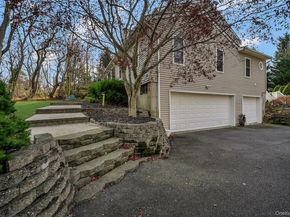 4 Apple Lane, Wading River NY 11792