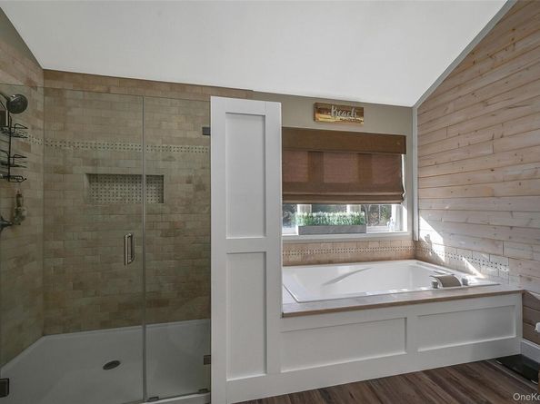 4 Apple Lane, Wading River NY 11792