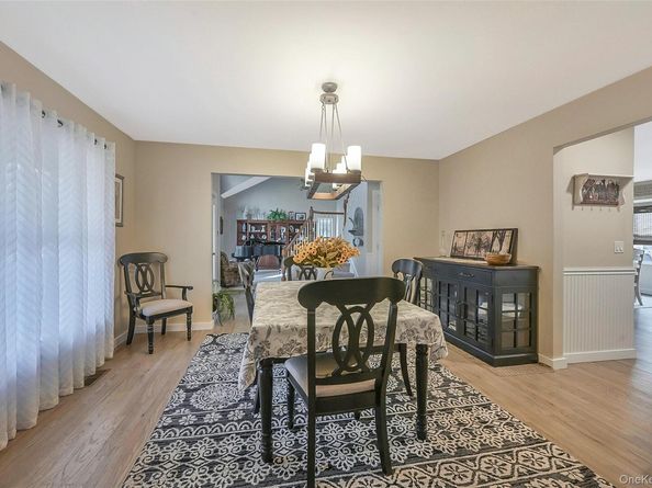 4 Apple Lane, Wading River NY 11792