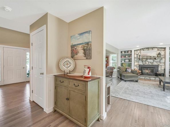 4 Apple Lane, Wading River NY 11792