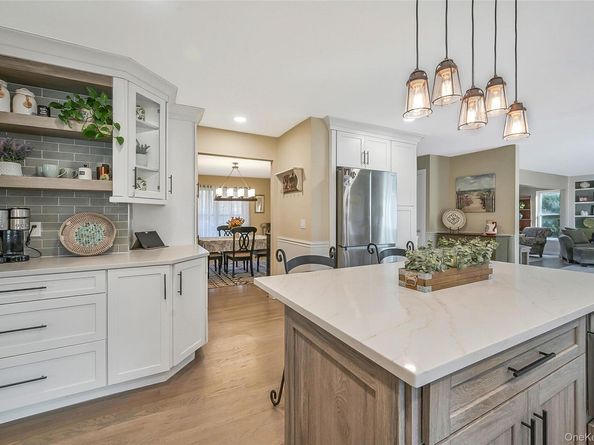 4 Apple Lane, Wading River NY 11792