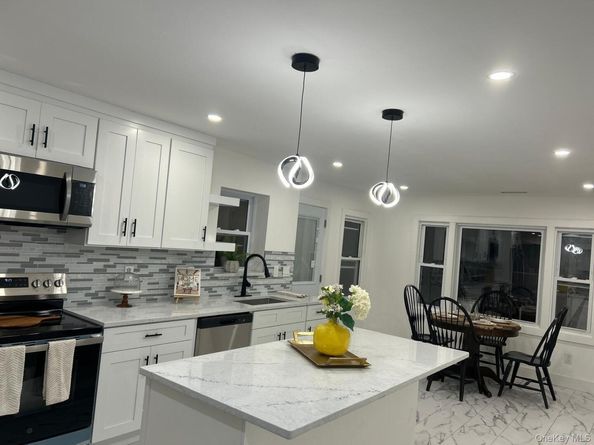 1802 Amazon Road, Mohegan Lake NY 10547
