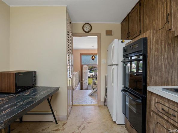 331 Woodbridge Lane, Jericho NY 11753