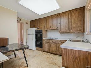 331 Woodbridge Lane, Jericho NY 11753