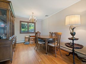 331 Woodbridge Lane, Jericho NY 11753