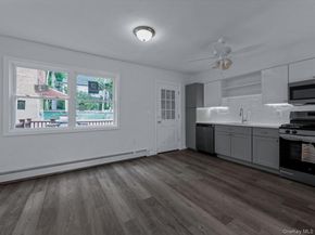 2935 Middletown Road B, Bronx NY 10461