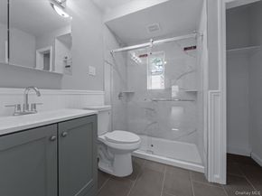 2935 Middletown Road B, Bronx NY 10461