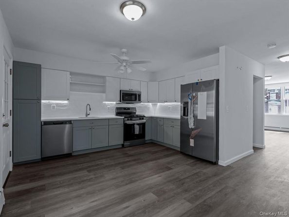 2935 Middletown Road B, Bronx NY 10461