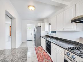 160 N Central Avenue, Valley Stream NY 11580
