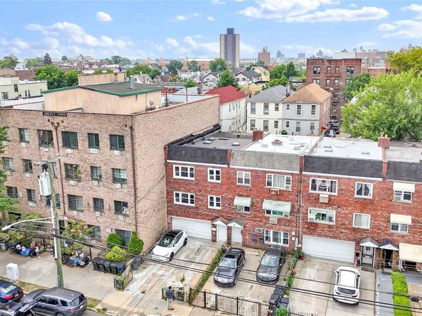 738 E. 222 Street, Bronx NY 10467
