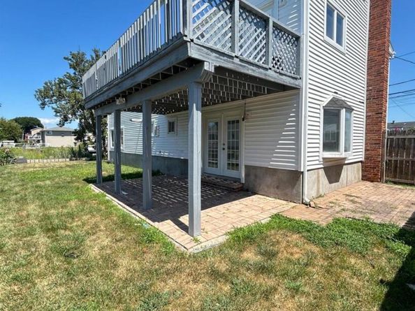 300 Branch Avenue, Freeport NY 11520