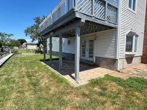 300 Branch Avenue, Freeport NY 11520