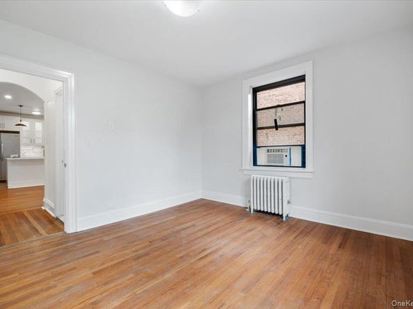 30 Windsor Terrace 4J, White Plains NY 10601