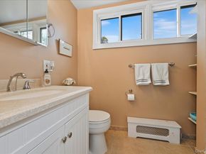 16 Ridge Drive E, Roslyn NY 11576