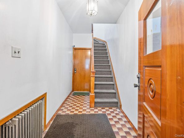 62-47 64th Street, Middle Village NY 11379