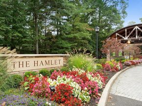 31 Club House Court 31, Jericho NY 11753