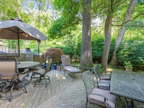 31 Club House Court 31, Jericho NY 11753
