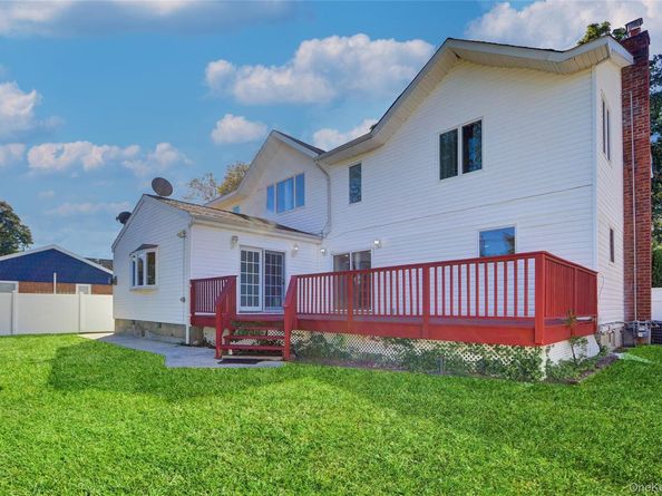 600 Plainview Road, Plainview NY 11803