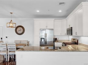 233 Marina Pointe Drive 233, East Rockaway NY 11518