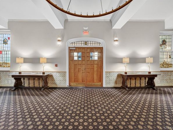 219 Bronx River Road 2L, Yonkers NY 10704