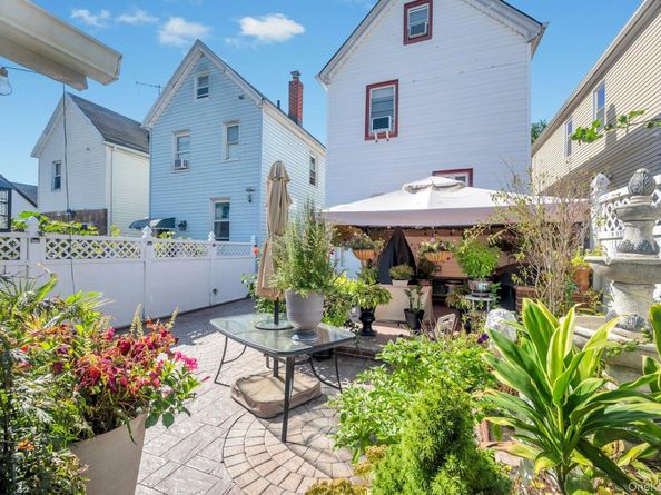 88-49 202nd Street, Hollis NY 11423