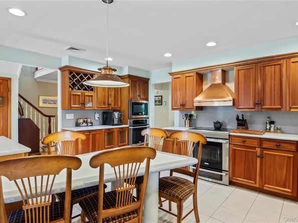 48 Cedar Road, East Northport NY 11731