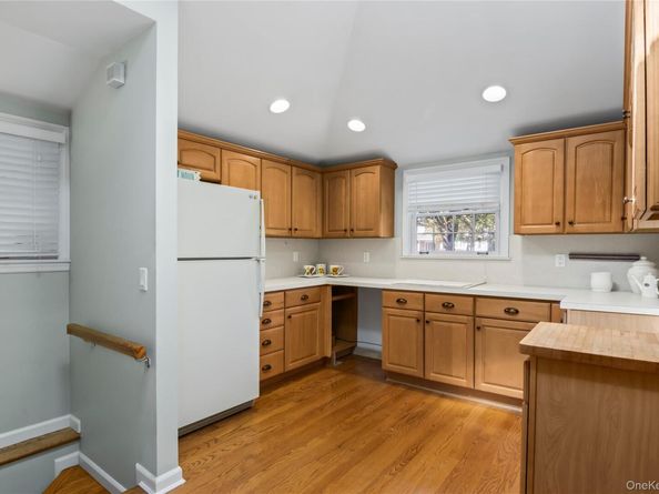 48 Cedar Road, East Northport NY 11731