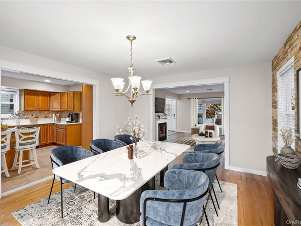 647 Lincoln Street, Baldwin Harbor NY 11510