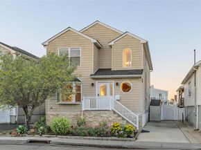 647 Lincoln Street, Baldwin Harbor NY 11510